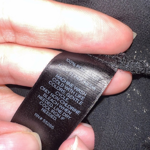 #305 Sheerish black and gold button up - Picture 13 of 13